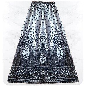 Black White Flotlral Maxi Skirt  Elastic Waist S/M